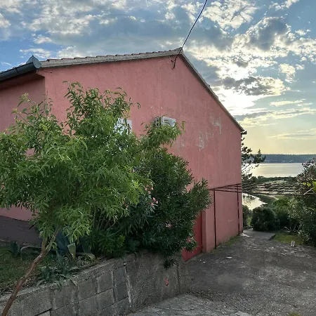 Holiday home A&n Gornji Karin